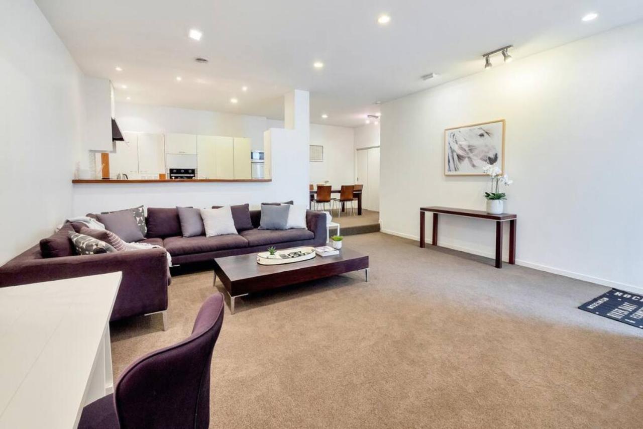 Apartamento Spacious 2br Near Westfield Newmarket *