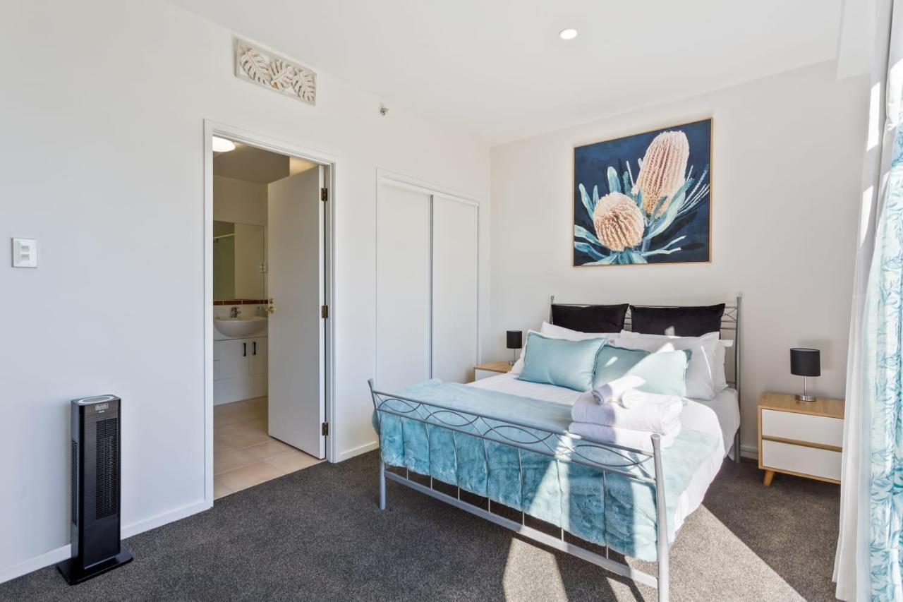 Stunning Sky Tower View Pool And Gym! Apartamento Auckland