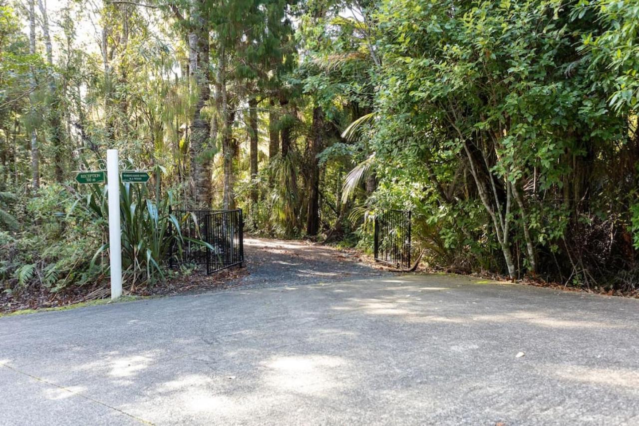 Holiday home Tree-top Luxury In The Waitakere Ranges *