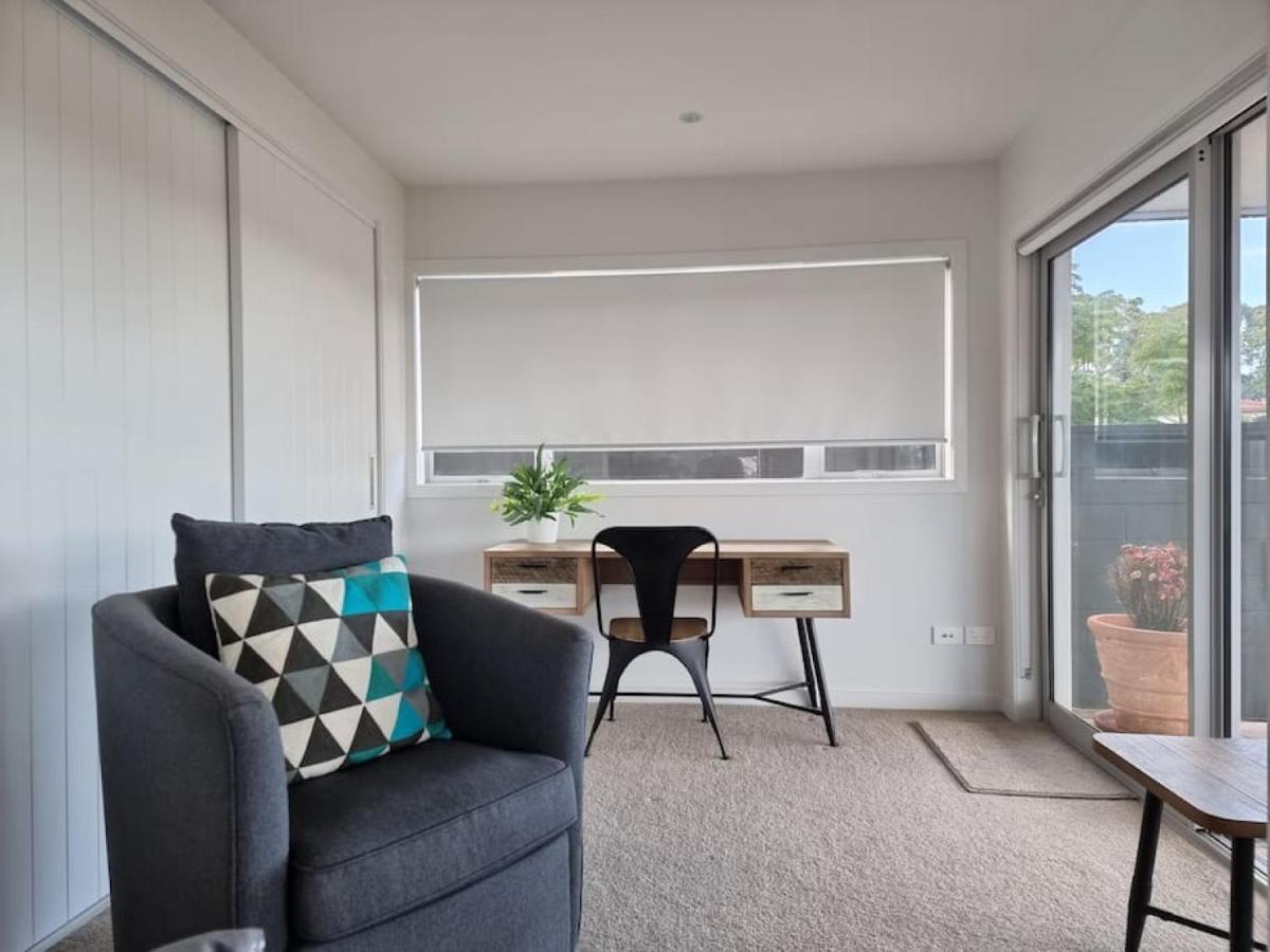 Apartment Fabulous Castor Bay 1 Bedroom With Views And Skytv *