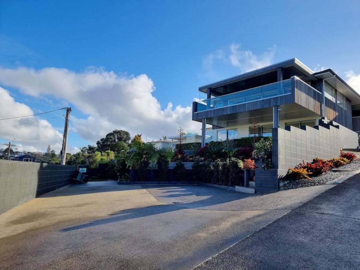 Fabulous Castor Bay 1 Bedroom With Views And Skytv *