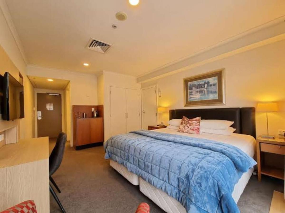 Metroview In Cbd With Air-con, Pool And Gym * Auckland