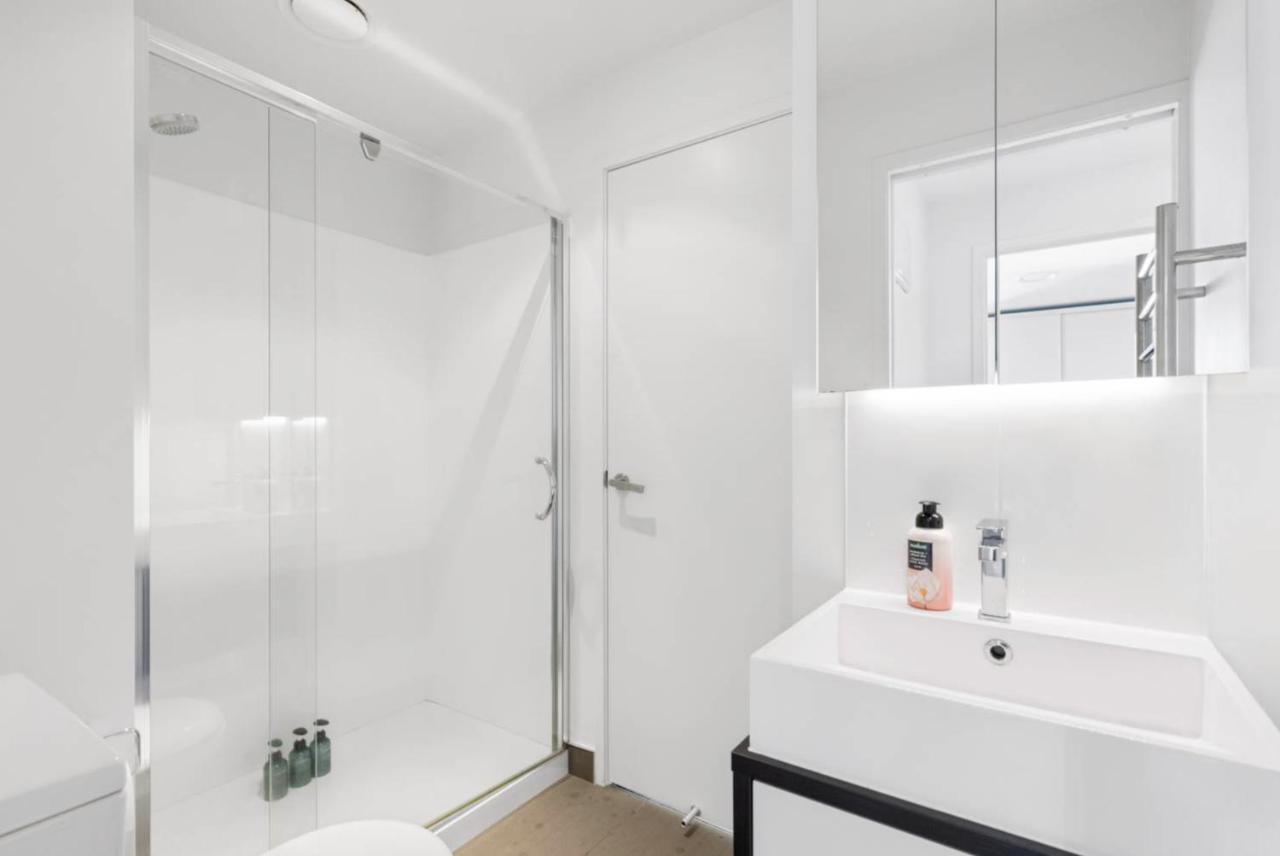 Amazing Skytower View 2 Bedroom Apartment * Auckland