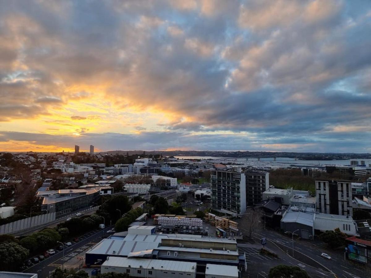 Apartment Union W Stunning Views - Free Parking