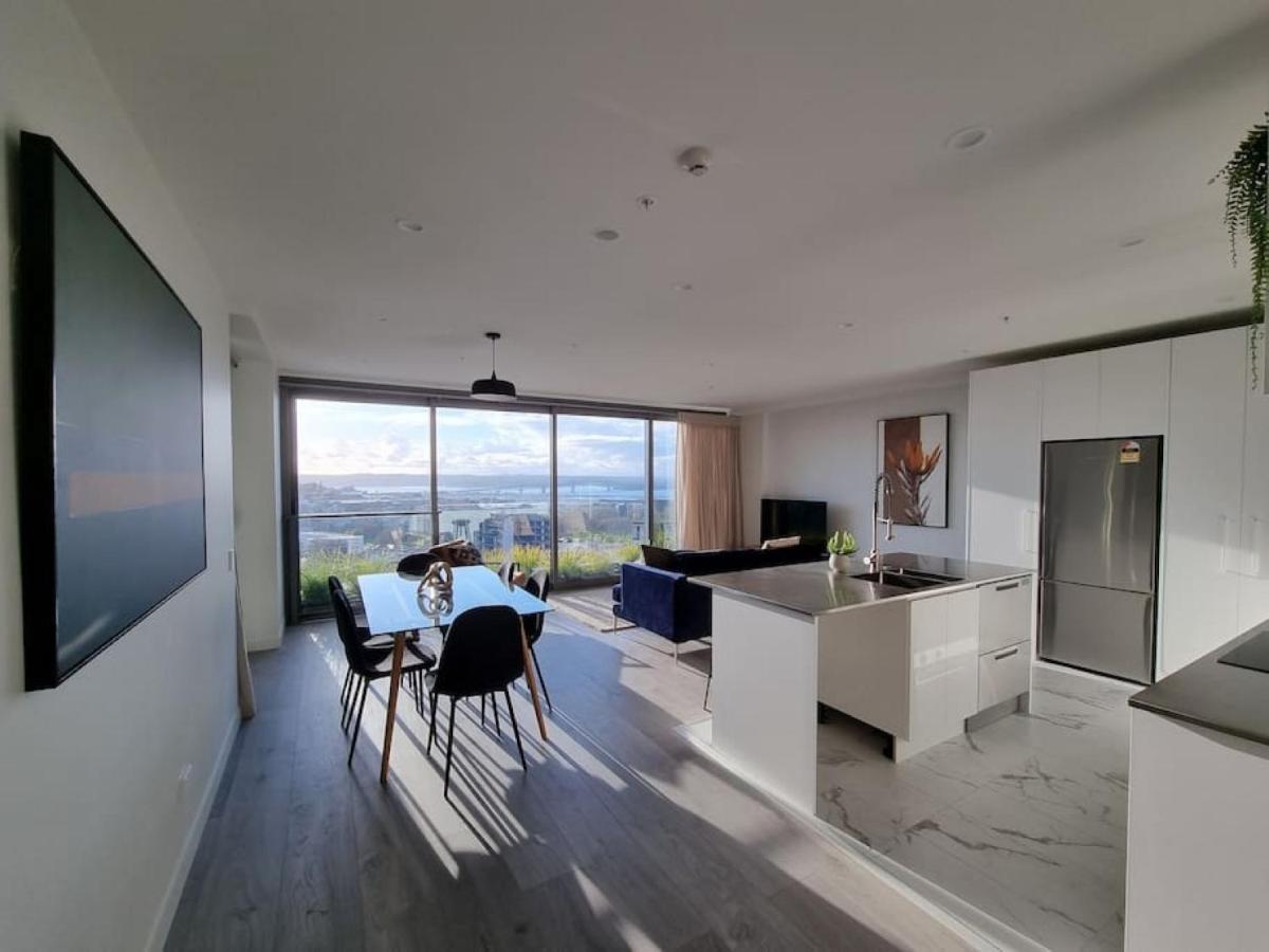 Union W Stunning Views - Free Parking