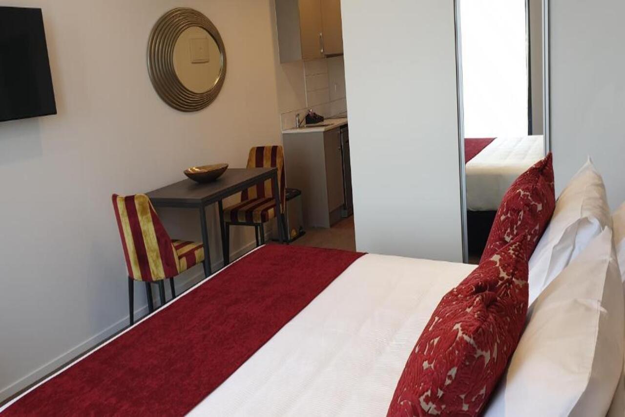 Ramada By Wyndham Manukau Pacfic Centre Hotel 4*