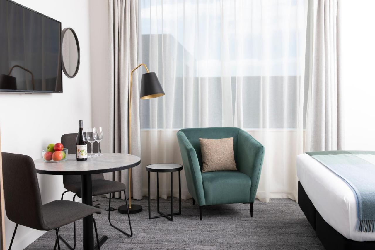 Quest Takapuna Hotel 4*