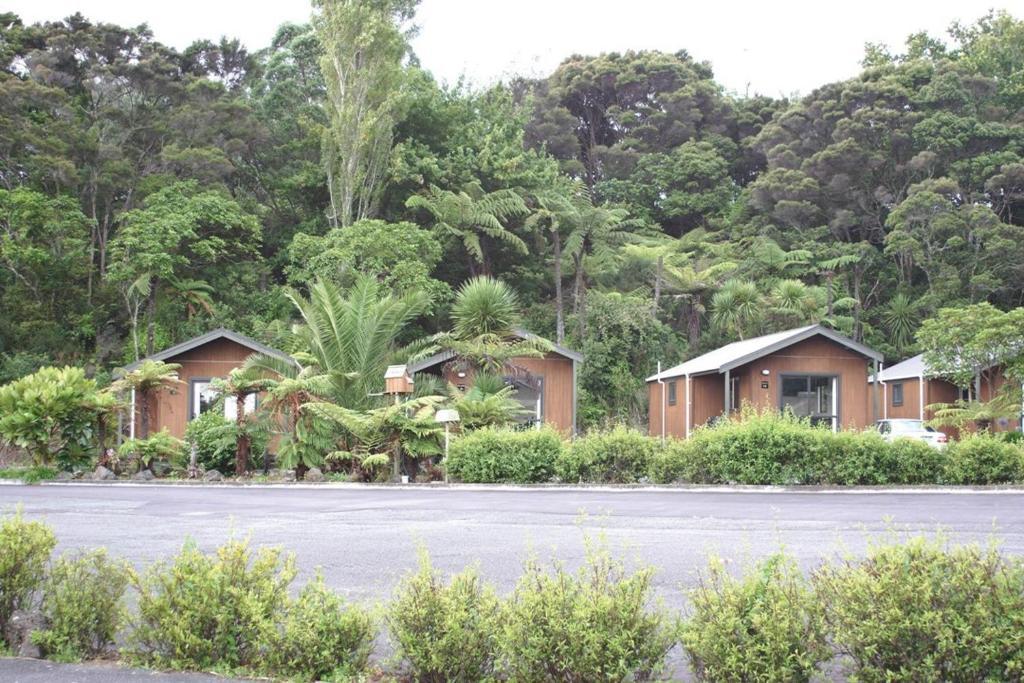 Hotel Fernz And Conference Centre 5*