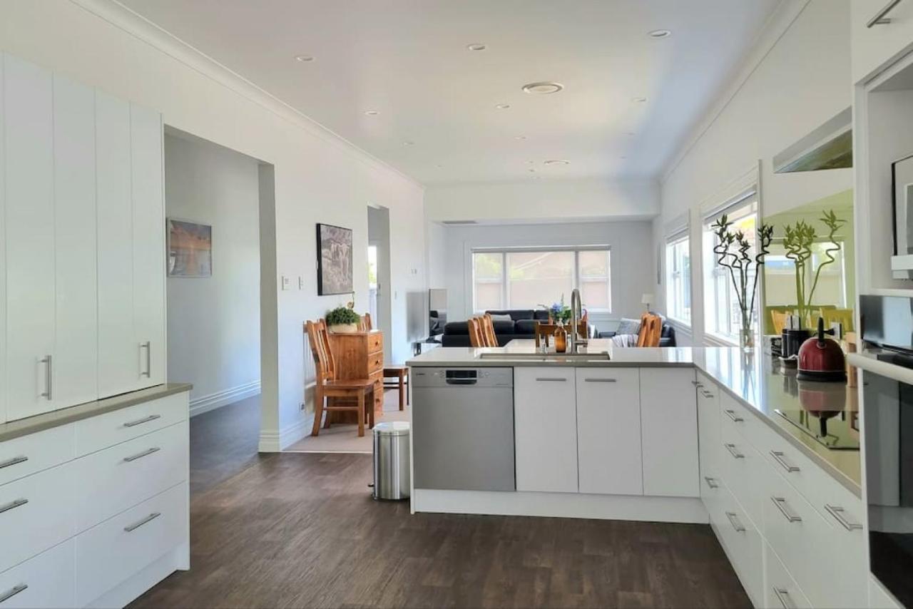 5-bedroom With Free Parking Holiday home Auckland