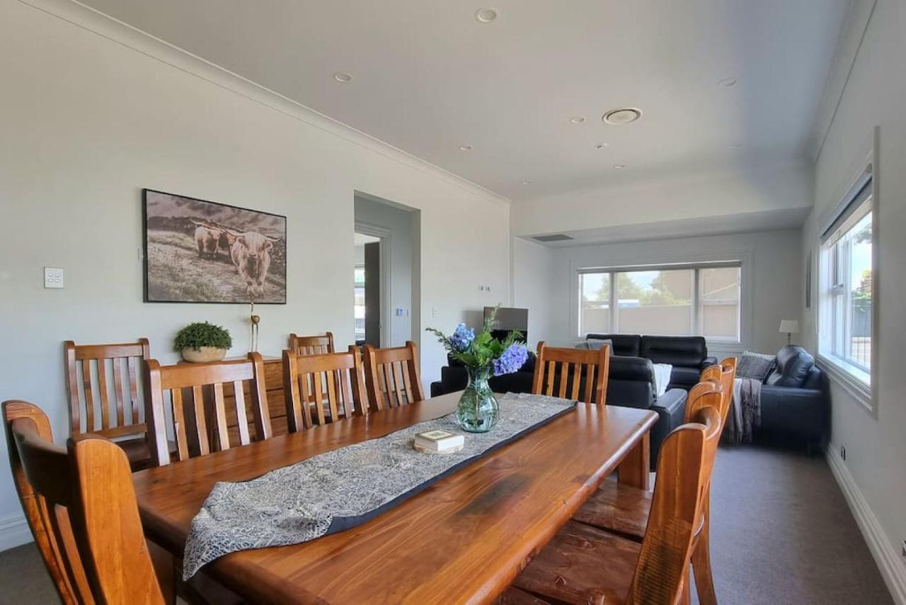 5-bedroom With Free Parking Holiday home Auckland