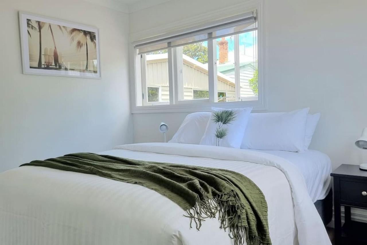 Holiday home 5-bedroom With Free Parking *