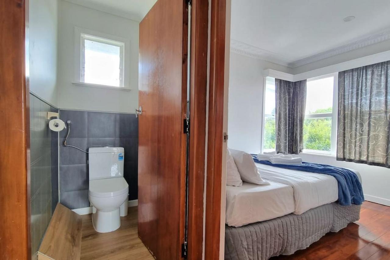 Family Gem In Hillsborough With Free Parking * Auckland