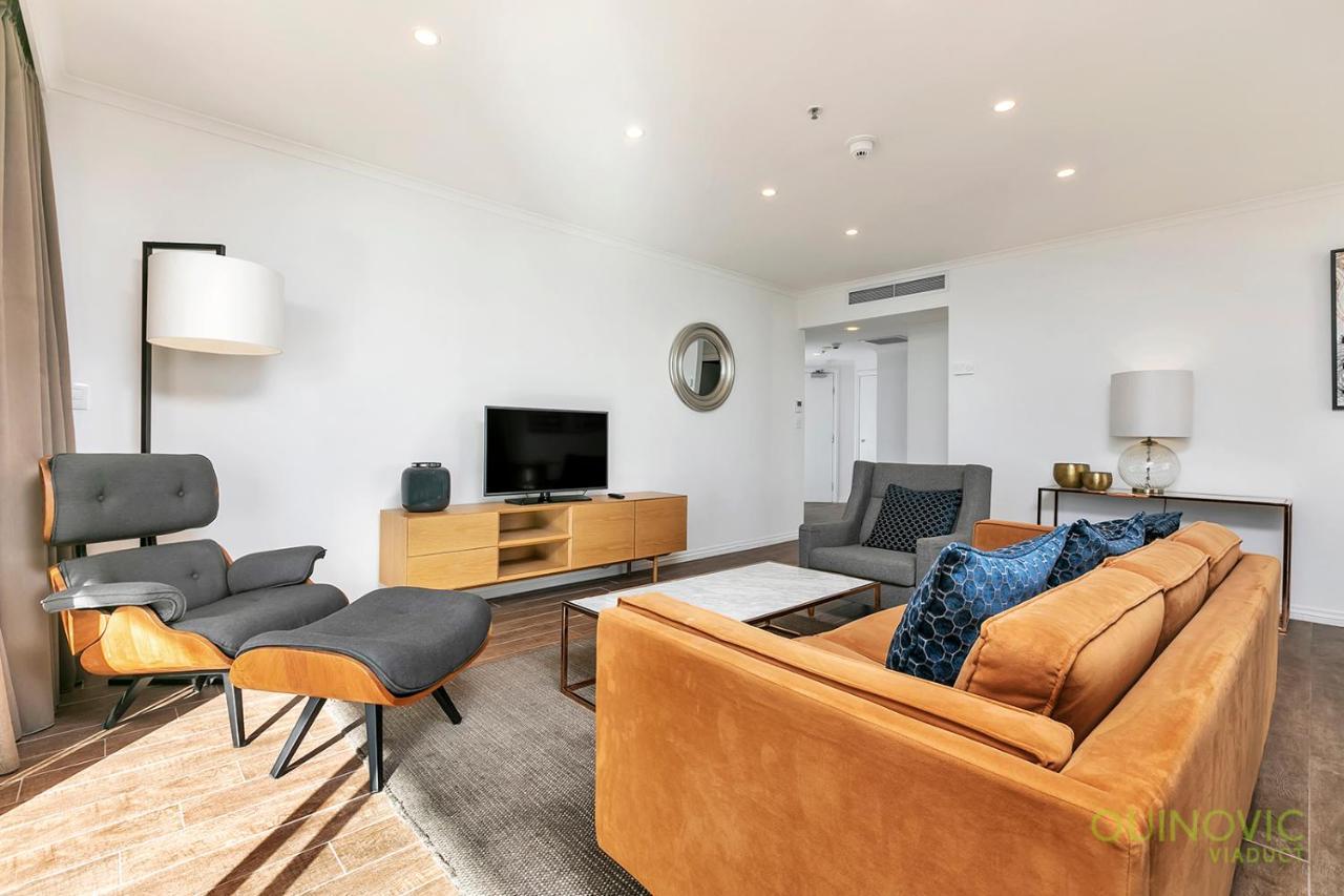 Qv Heart Of Stunning View With Parking - 1015 Auckland