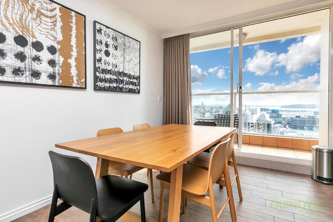 Qv Heart Of Stunning View With Parking - 1015 *