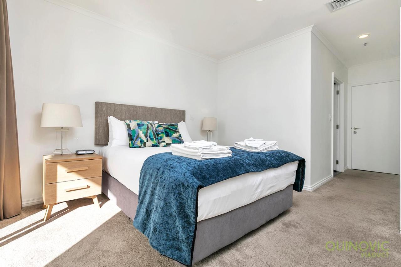 Qv Heart Of Stunning View With Parking - 1015 * Auckland