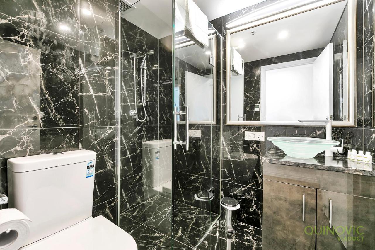 Apartment Qv Heart Of Stunning View With Parking - 1015