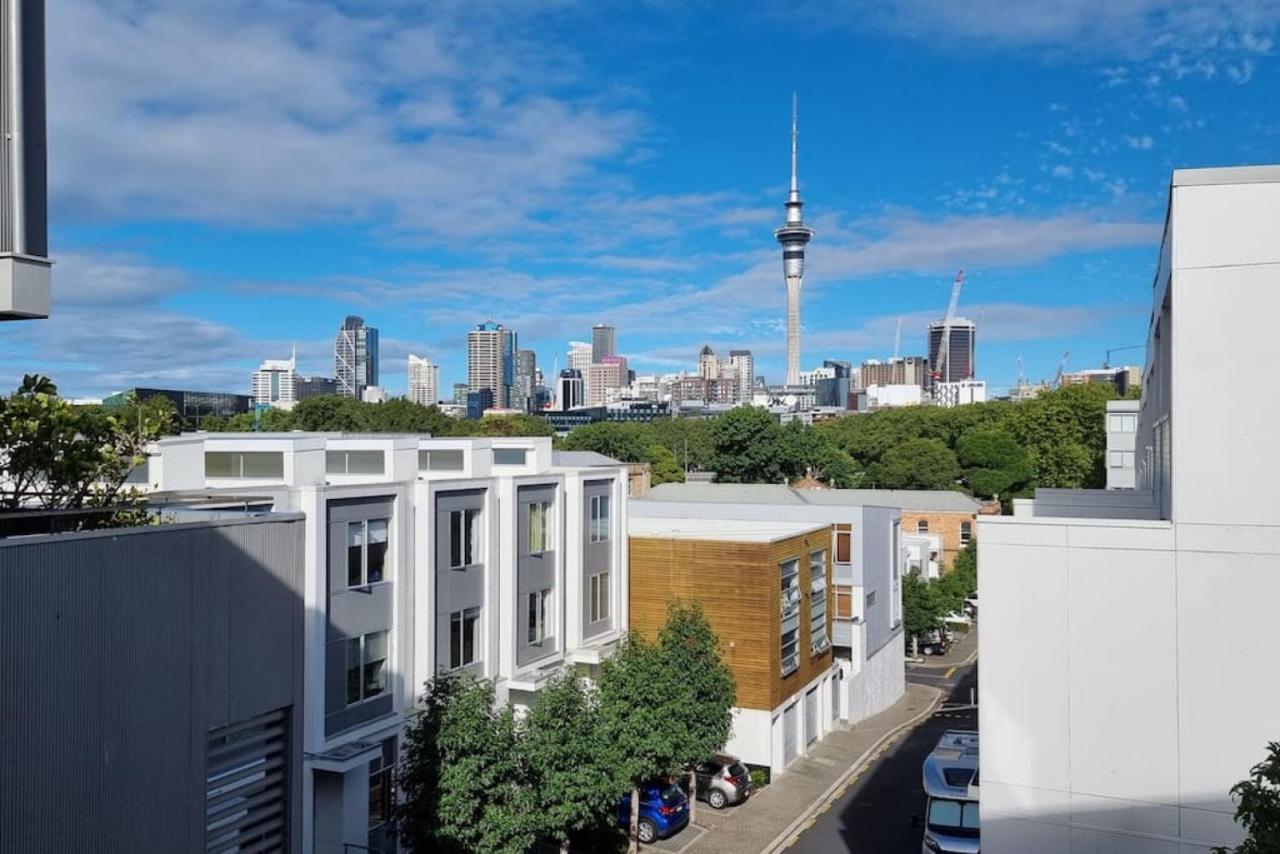 Apartment Victoria Park Haven W Carpark, Spa, Pool And Gym *