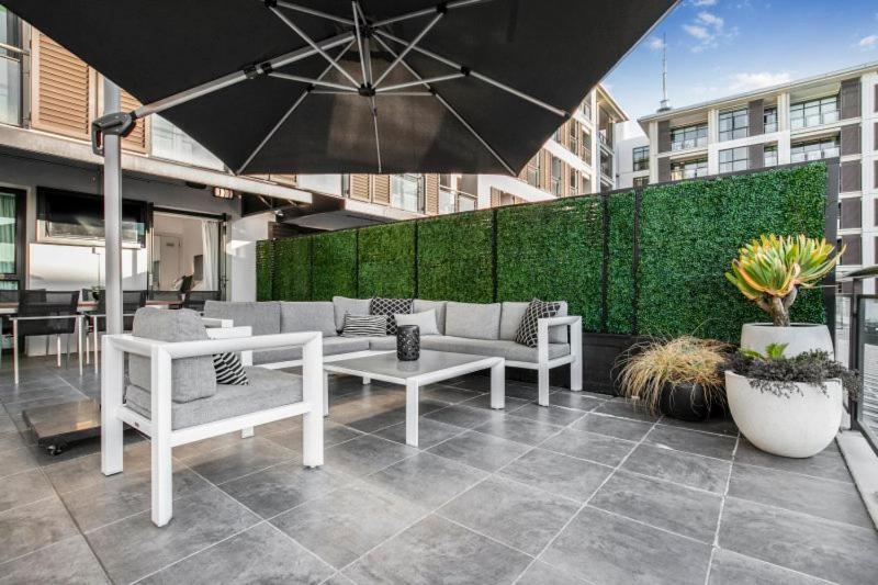 Apartamento Viaduct's Big Balcony Breathtaking Views!