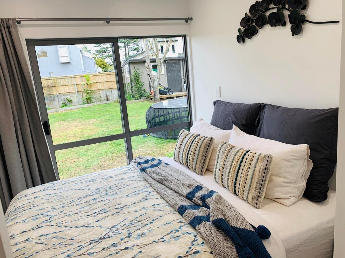 “entire Nest In City Fringe” * Auckland