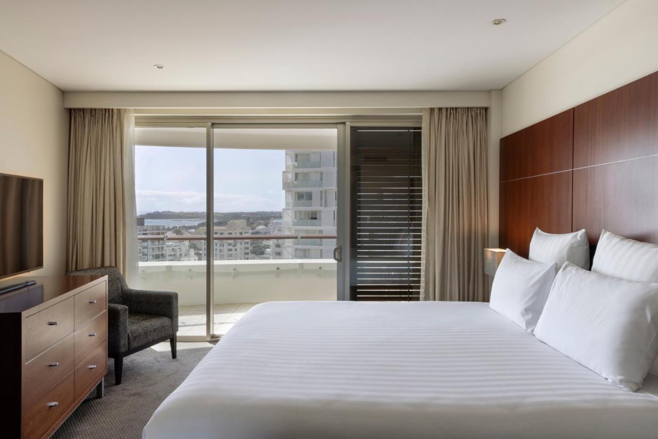 Pullman & 5*