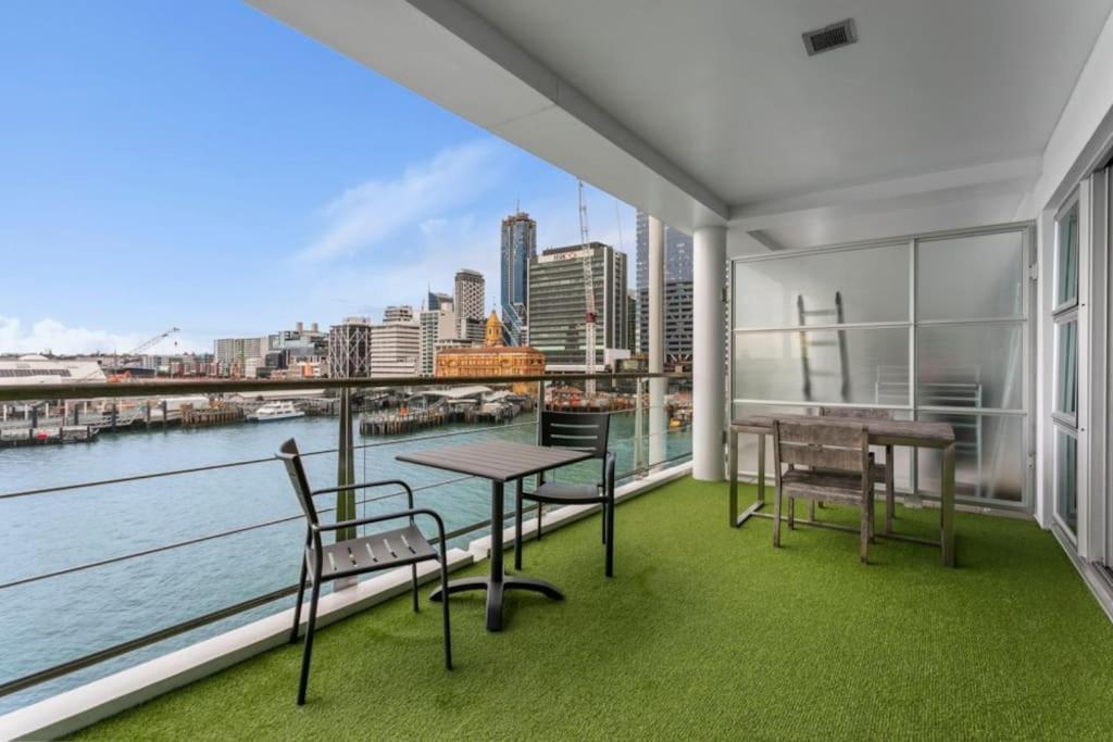 Newly Refurbished Waterfront Apartment! 3320 Apartment Auckland