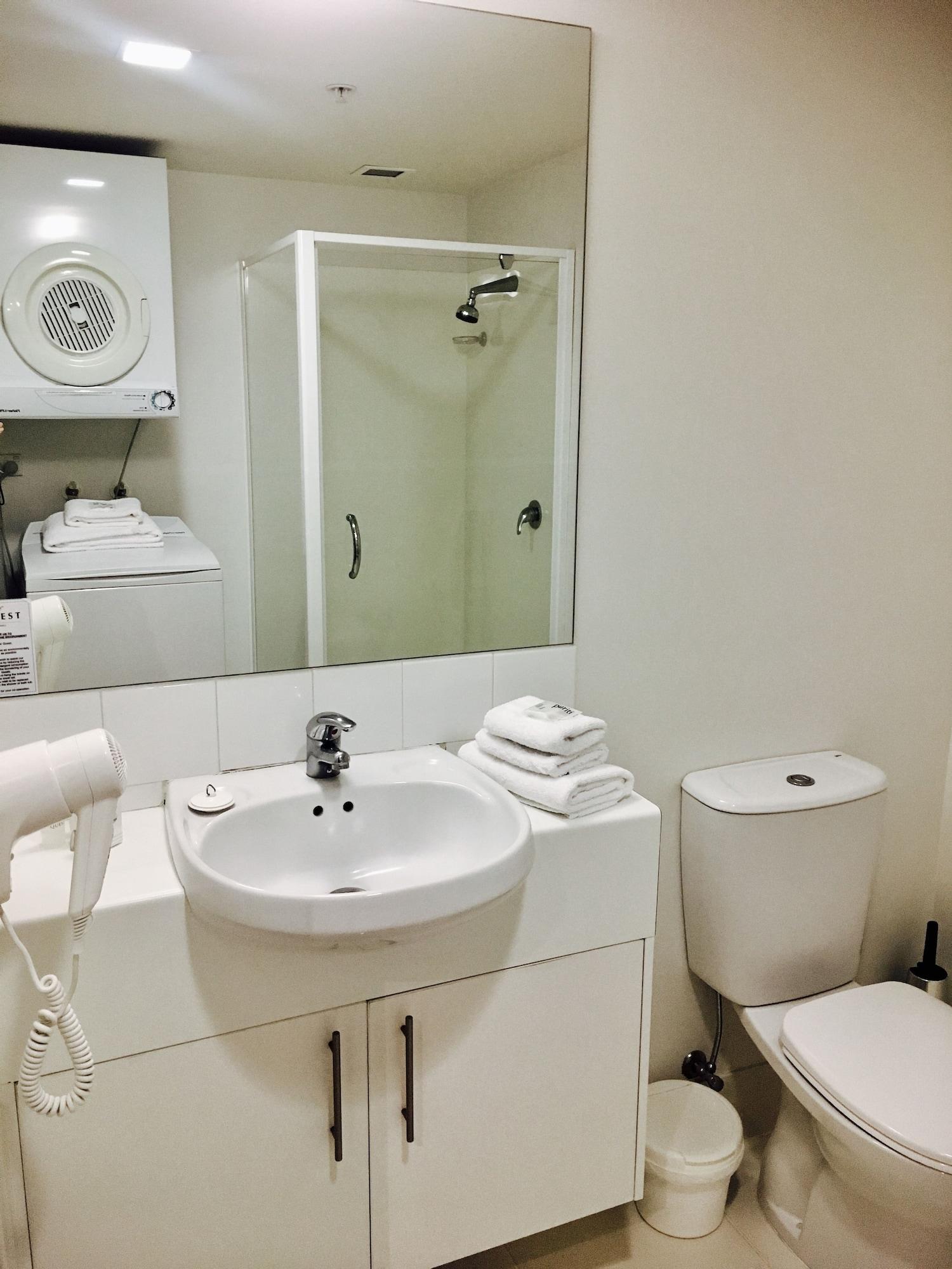 Quest Parnell Serviced 4*