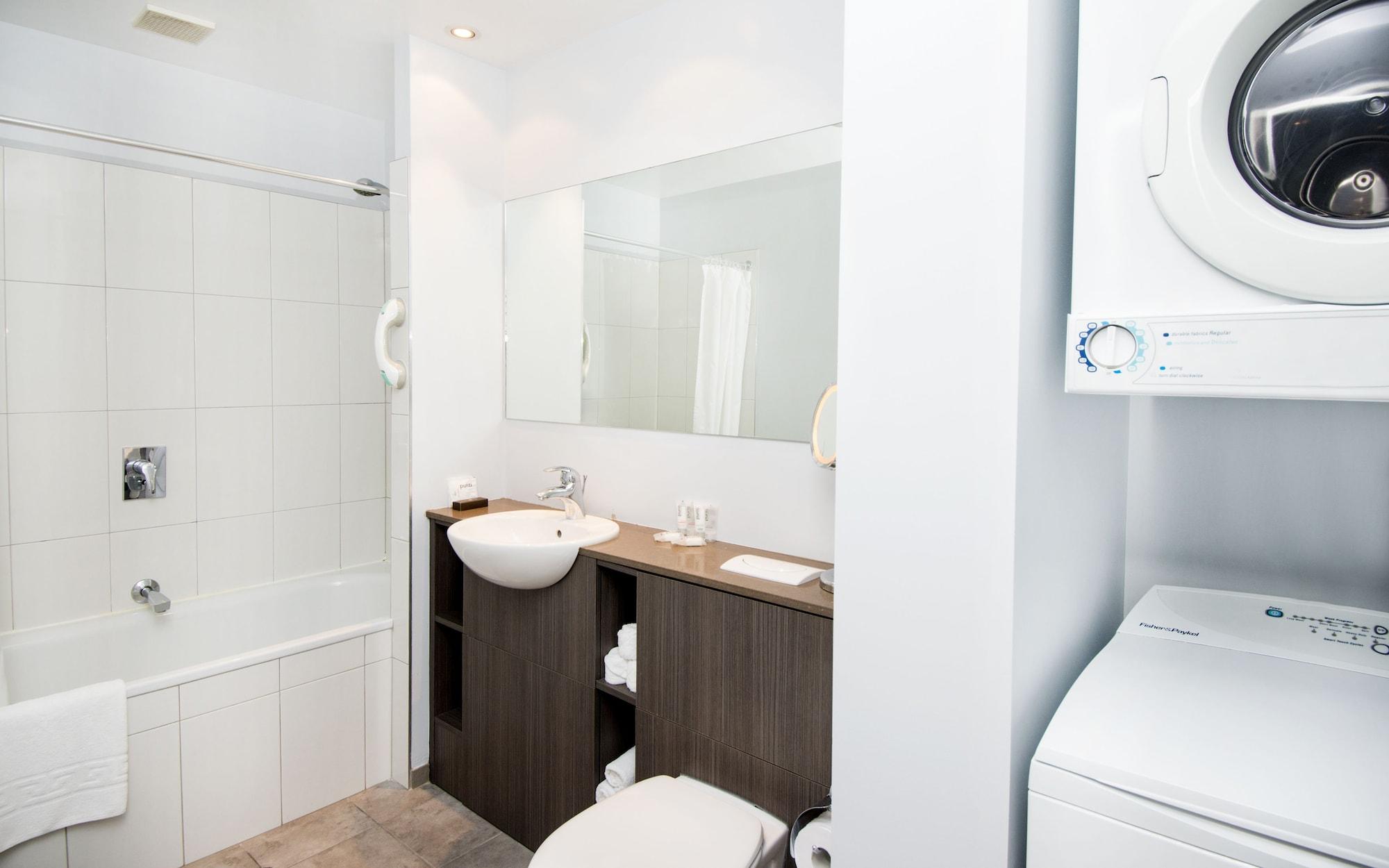 Aparthotel Quest Newmarket Serviced 4*
