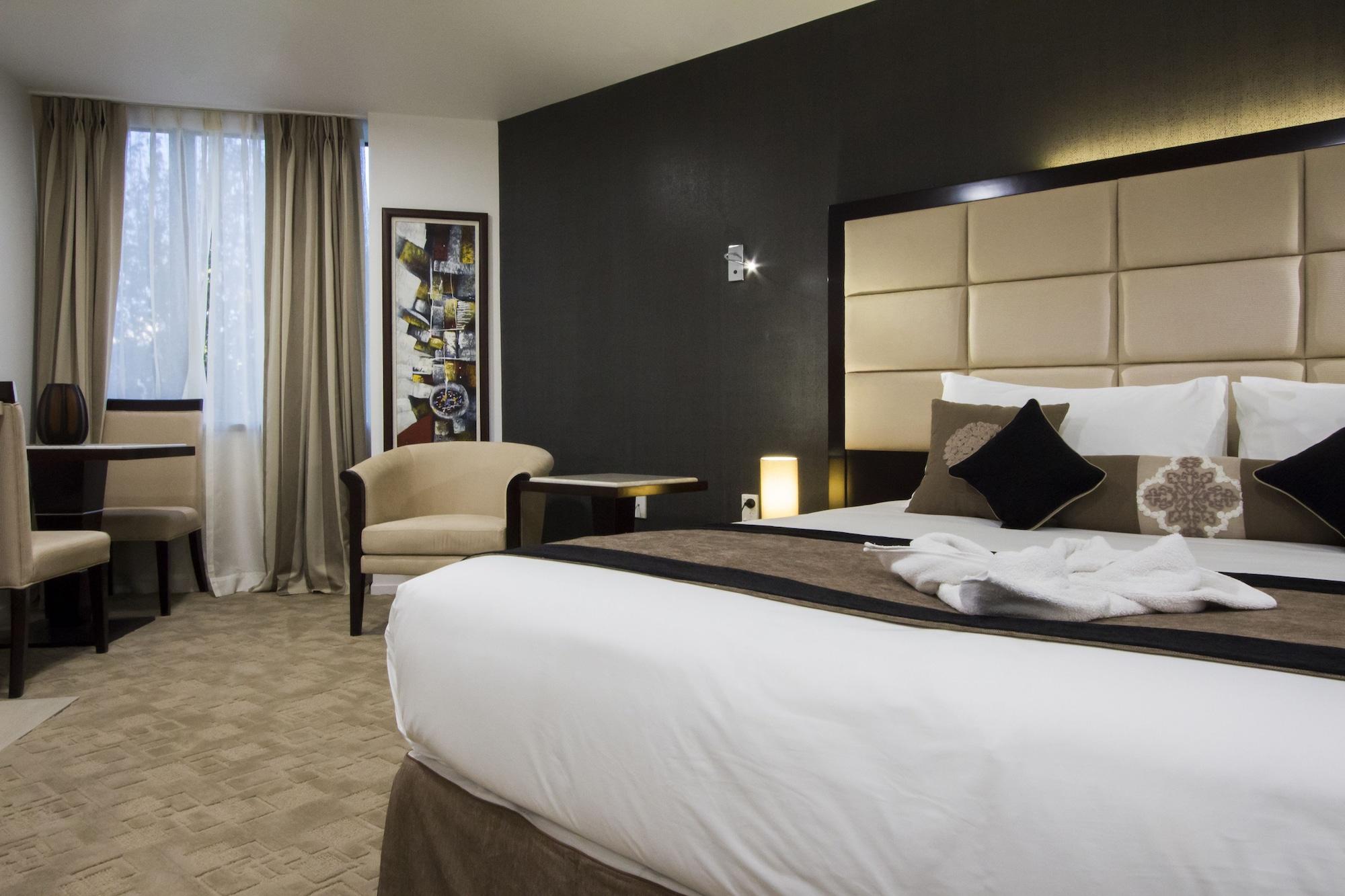 Vr Queen Street & Aparthotel