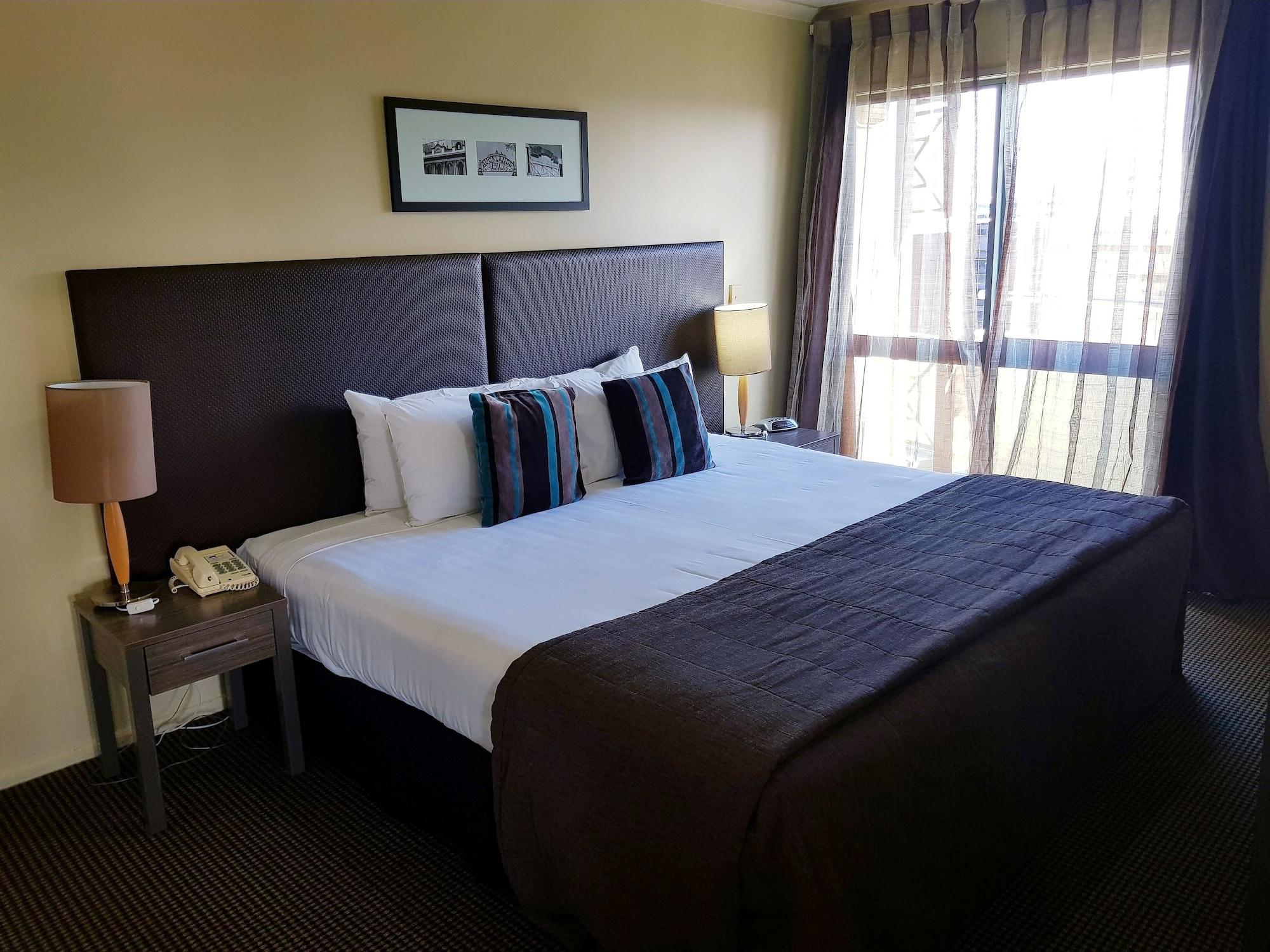 Aparthotel Quest Serviced 4*