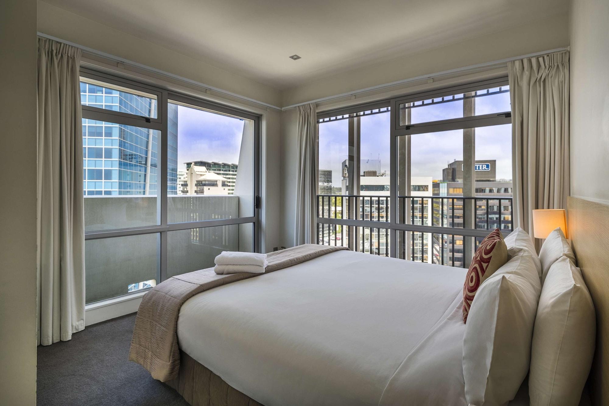 Harbour Aparthotel 4*