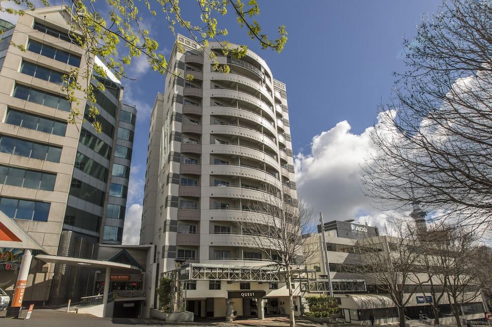 Quest Serviced Aparthotel 4*