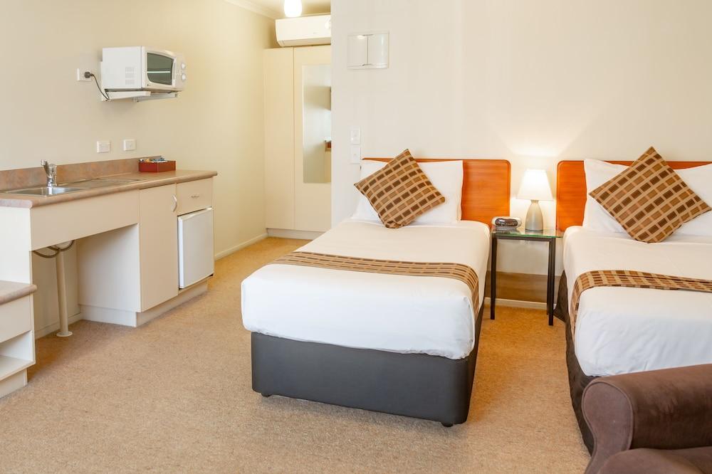 Motel Bks Pioneer 4*