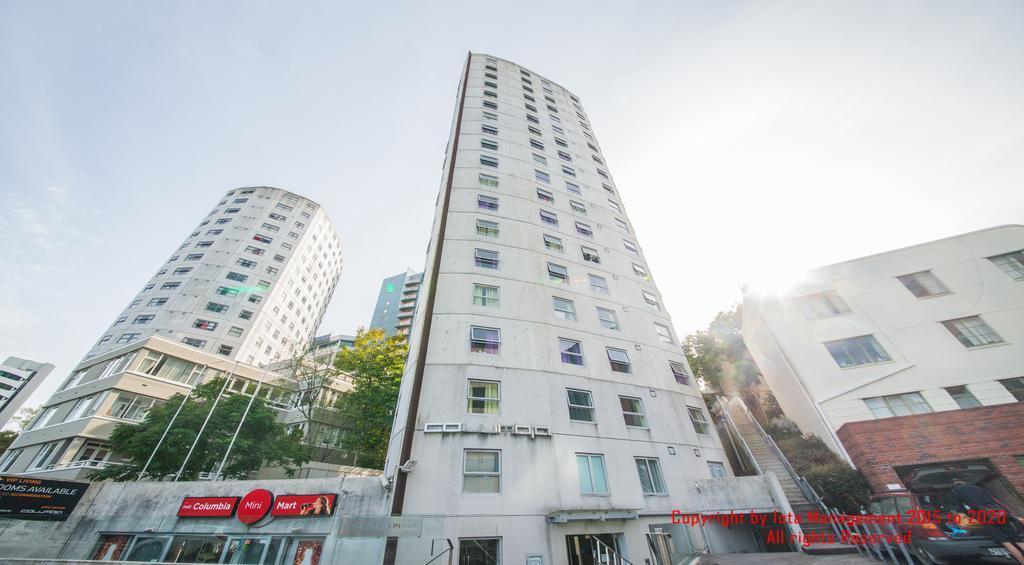 Columbia Aparthotel