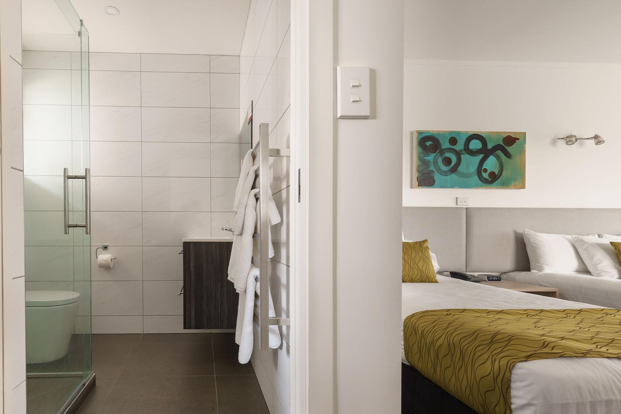 The Surrey 4* Auckland