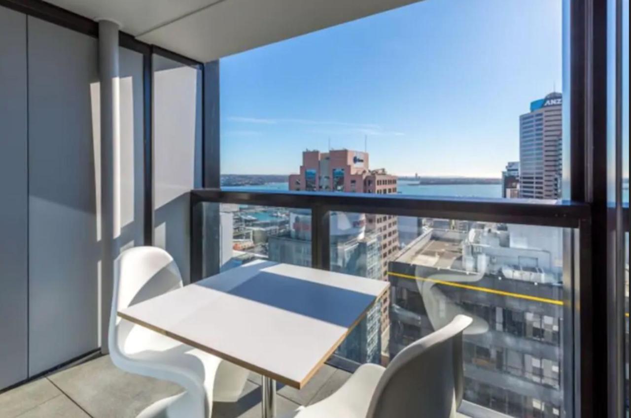 Apartment Modern 2 Bedroom 1 Minute To Skytower Auckland