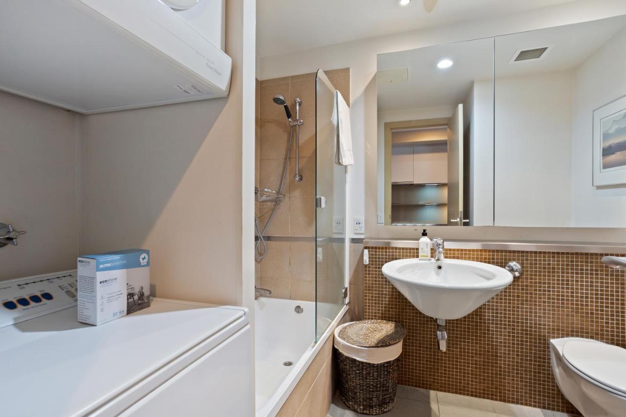Viaduct Duplex - Free Parking Best Location Apartment