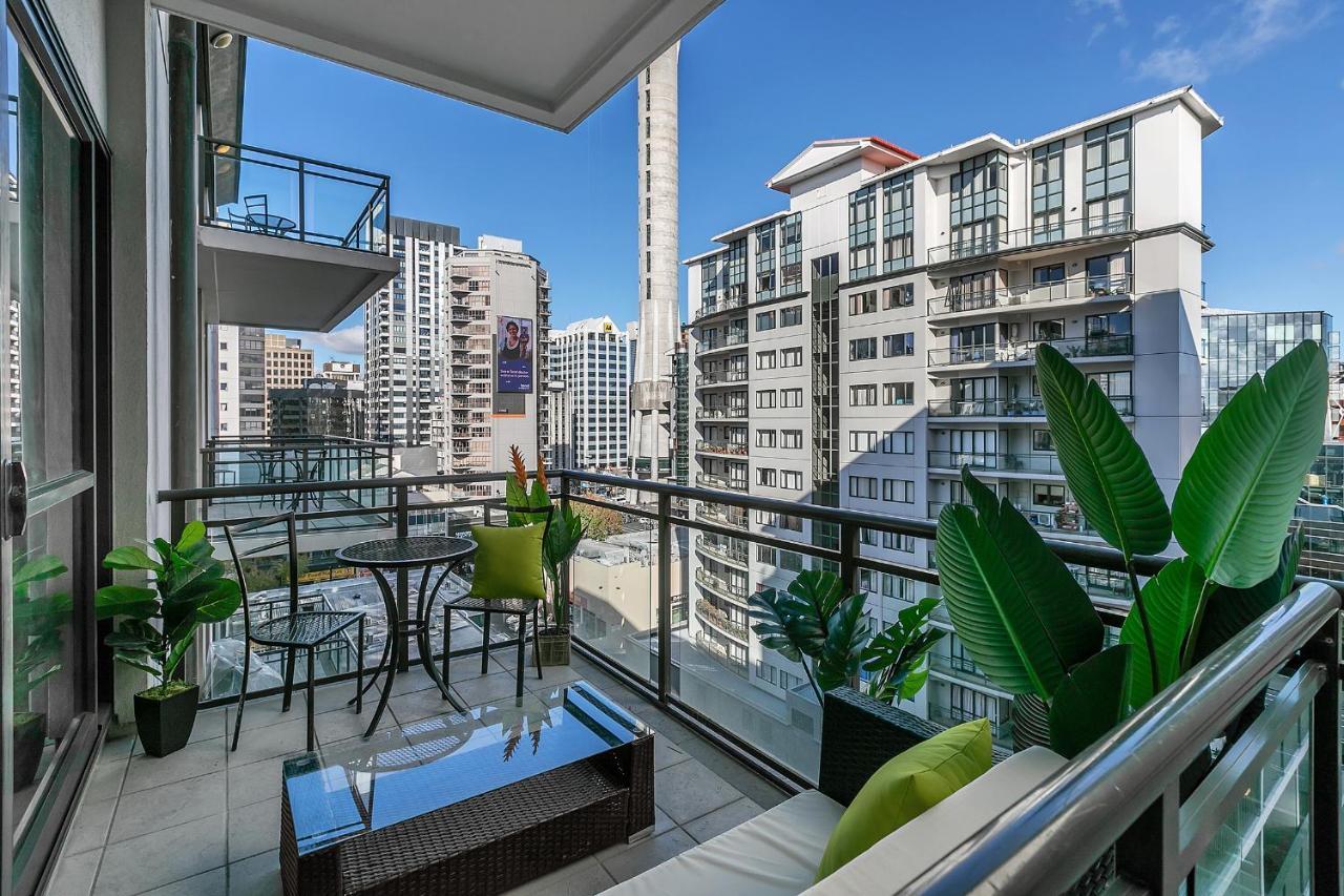 Apartment Sky Tower Serenity + Rooftop Pool