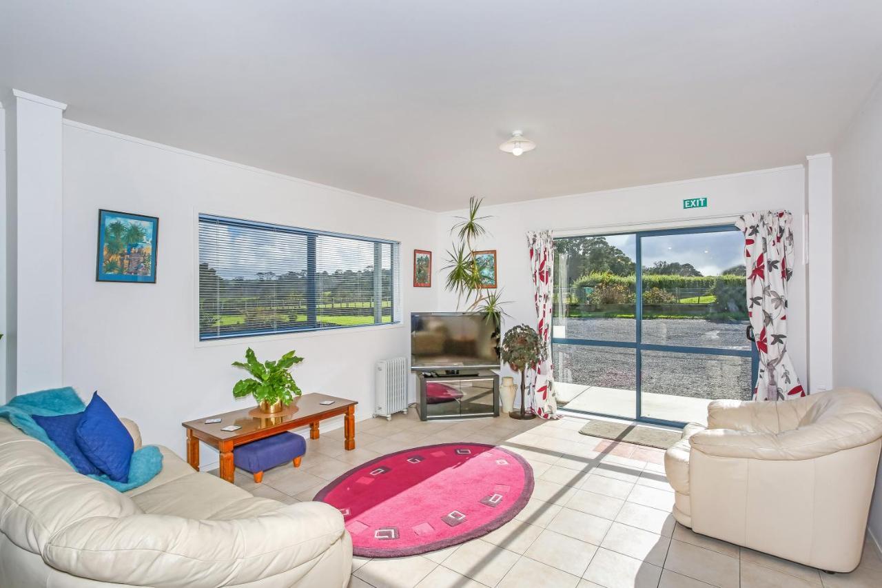 Self Contained Pukekohe * Auckland