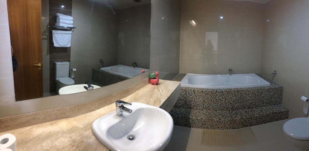 Boulevard Hotel 3*