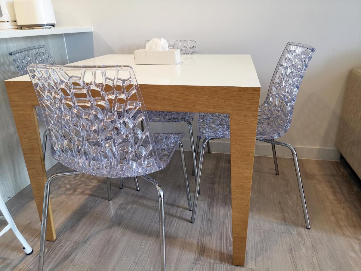 Apartment Modern 2 Bedroom 1 Minute To Skytower *
