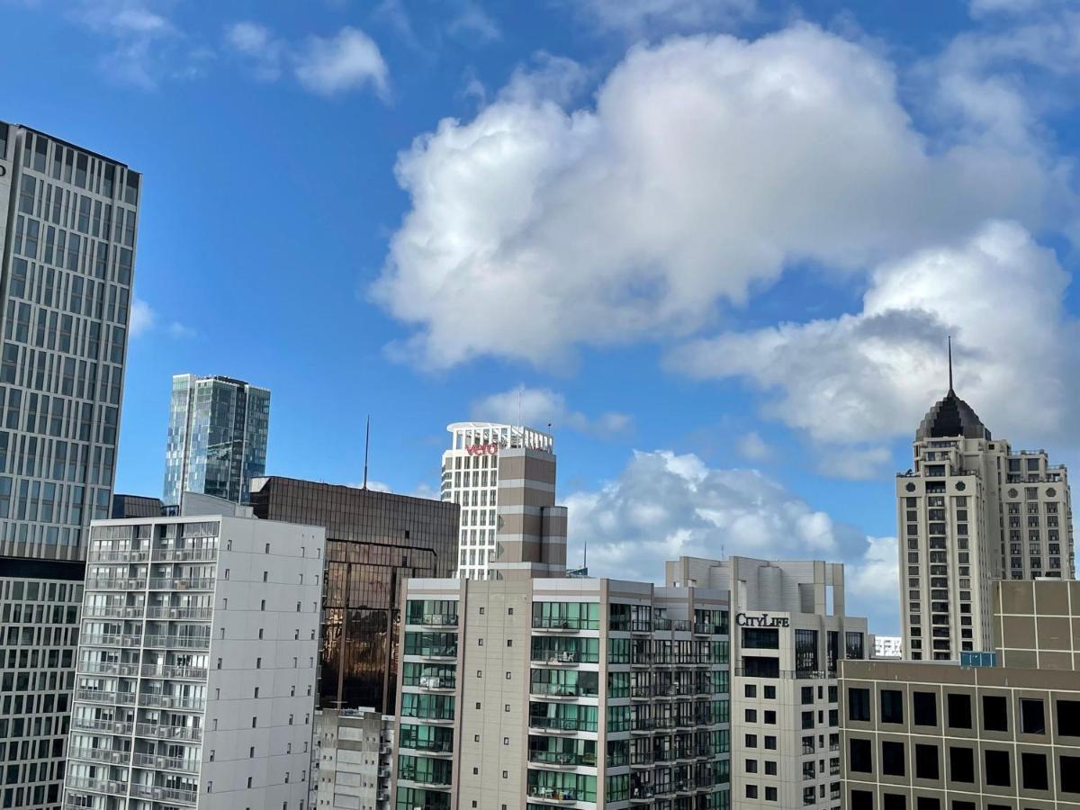 Apartment Modern 2 Bedroom 1 Minute To Skytower *