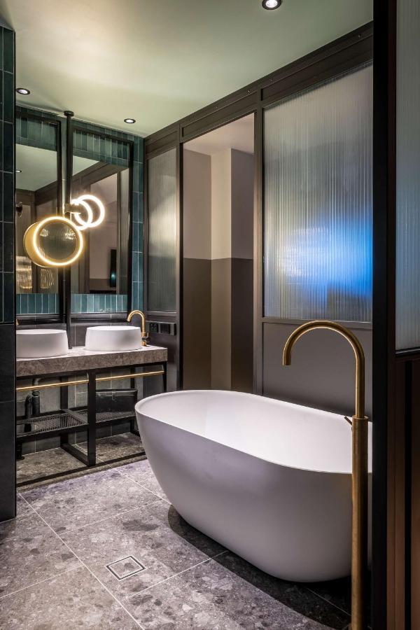 Qt Hotel Auckland