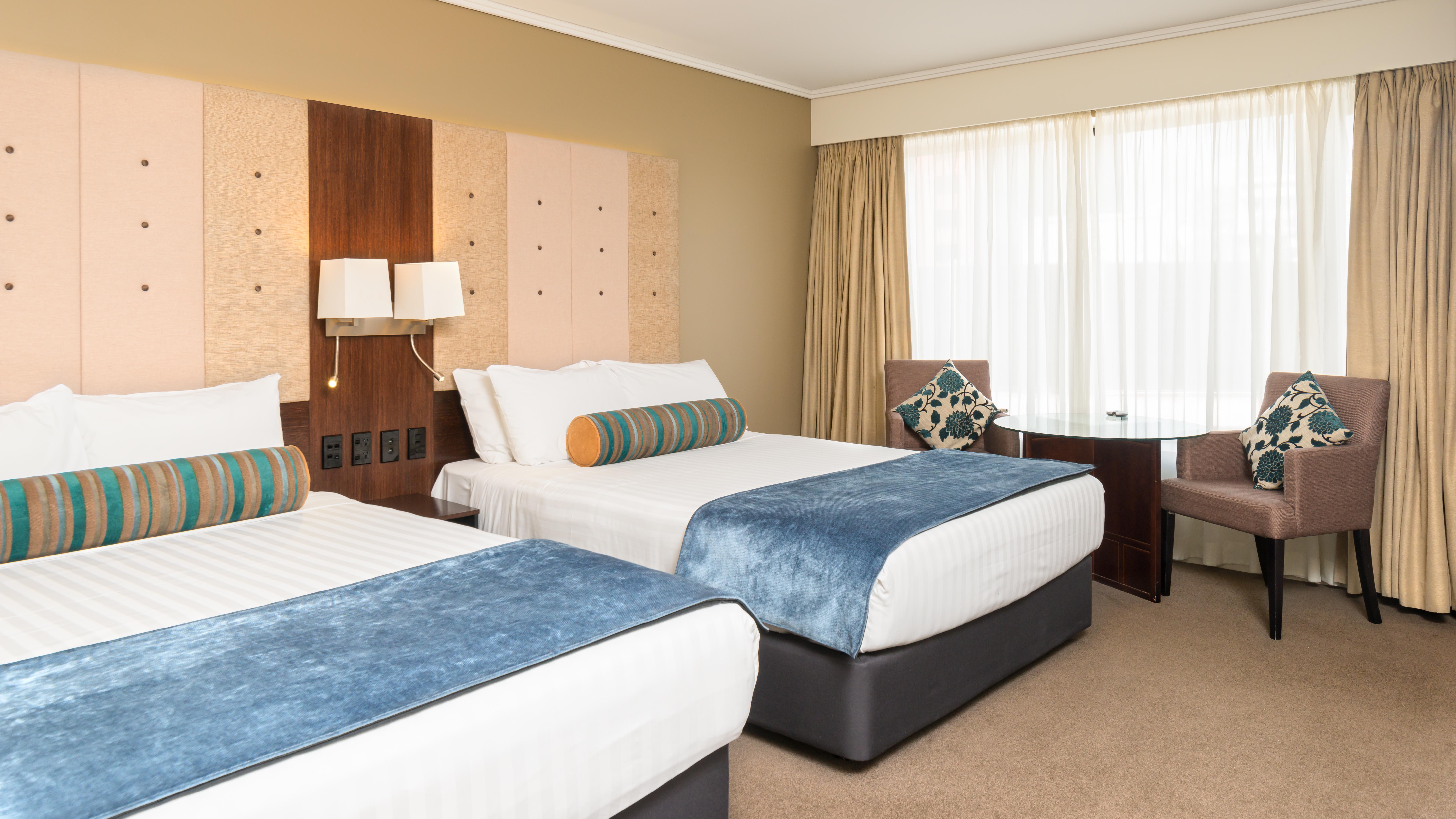 Hotel Grand Millennium 4*