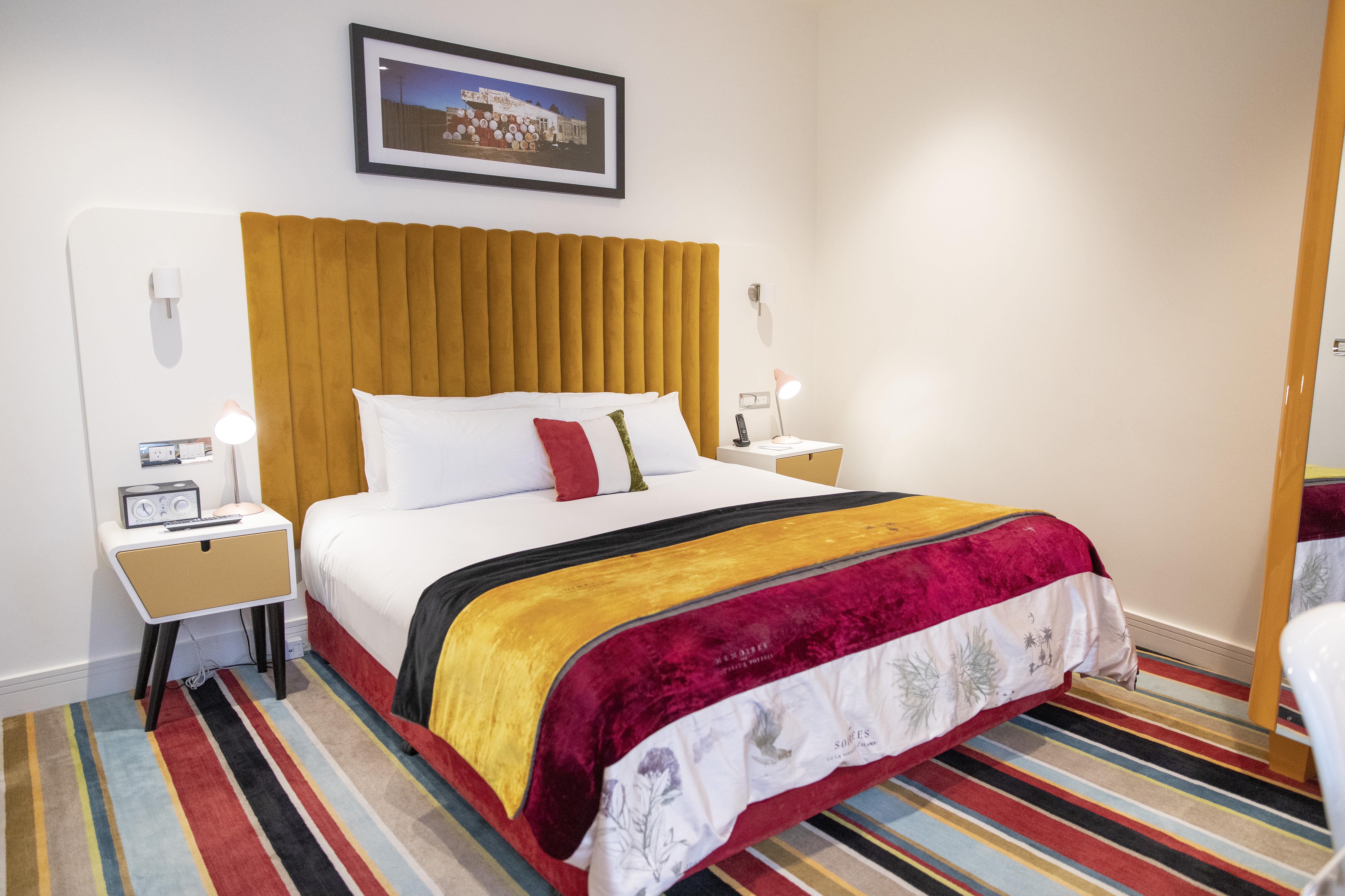 Hotel Debrett