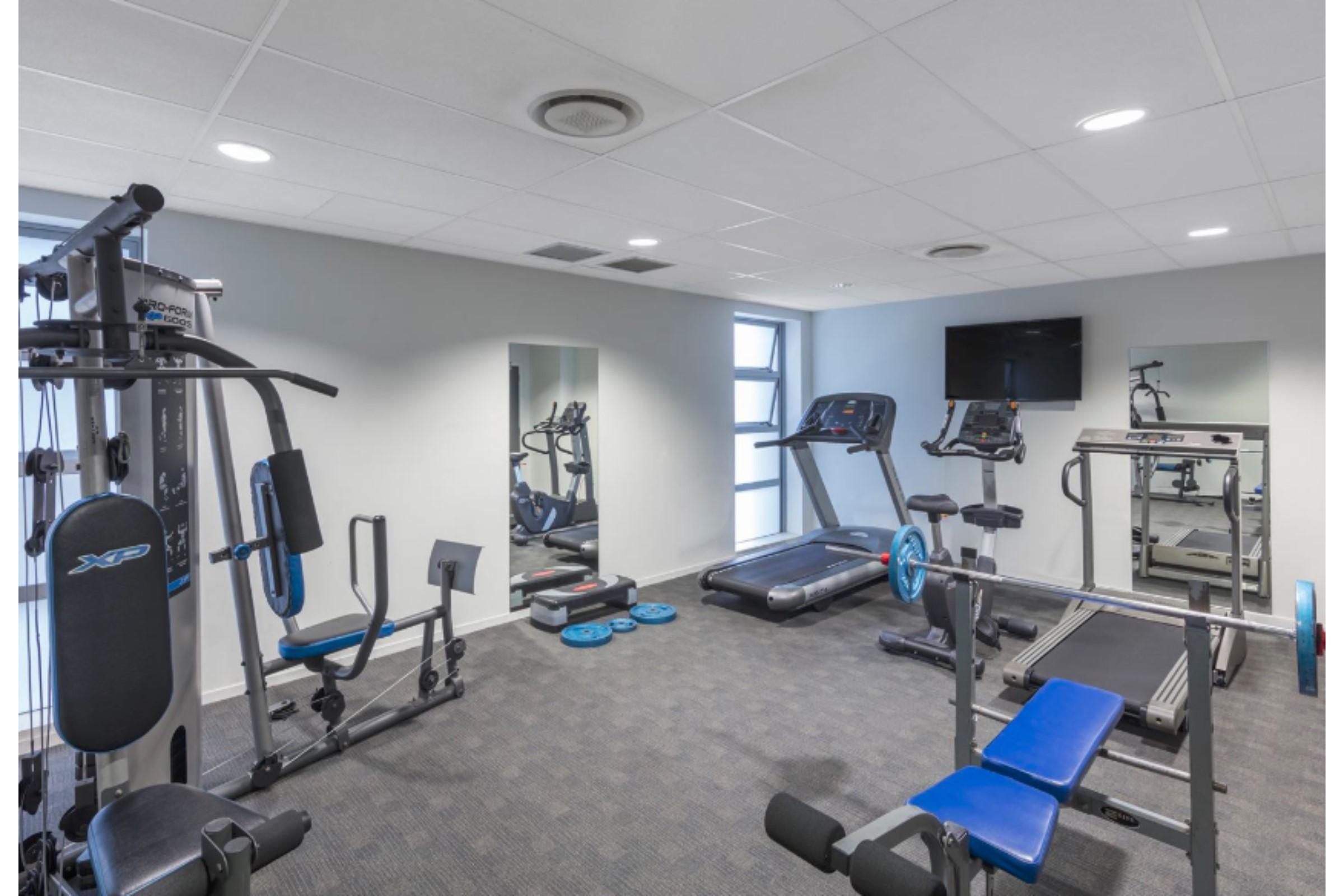 Tetra Serviced By Castle Aparthotel