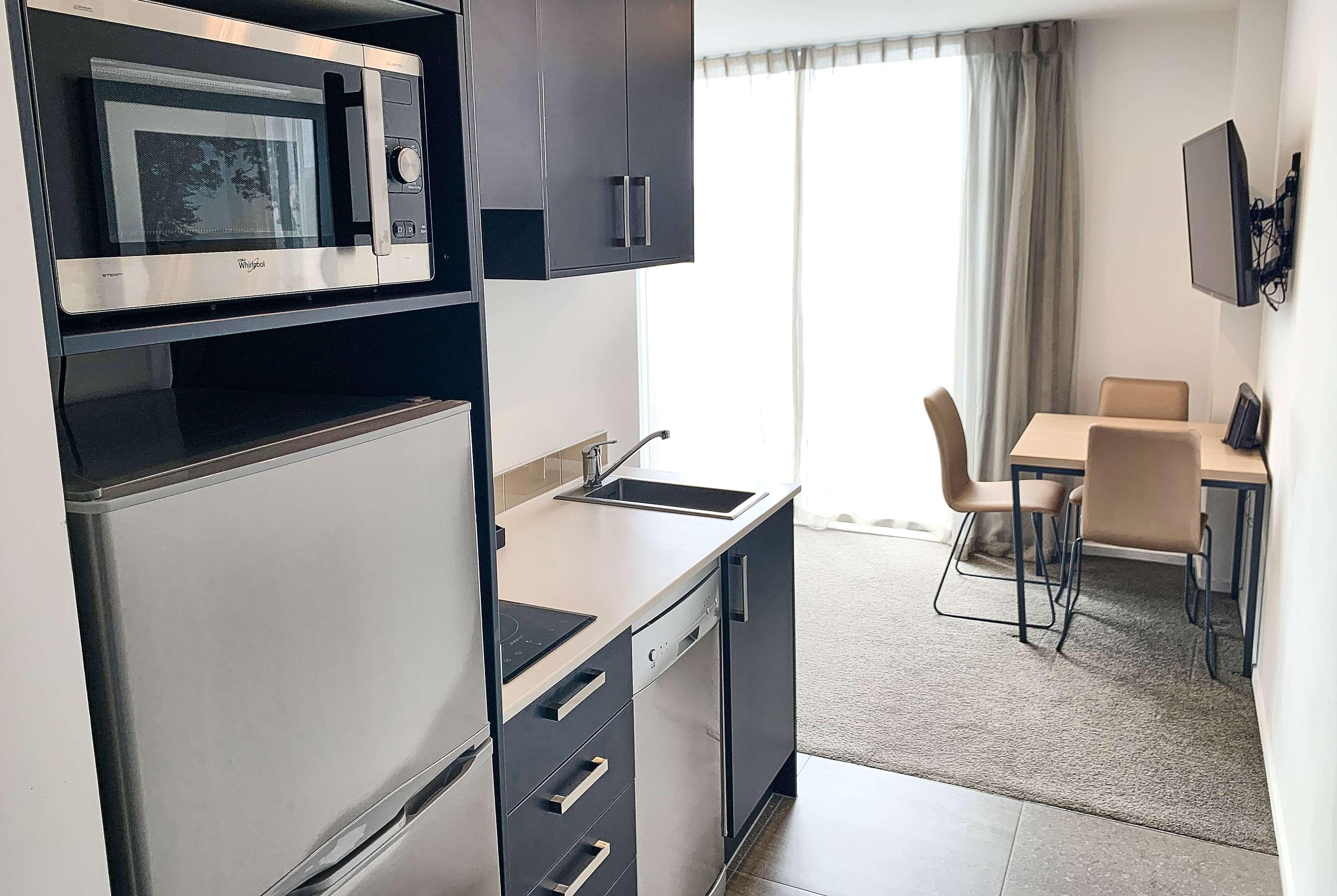 Aparthotel Ramada By Wyndham Albany 4*