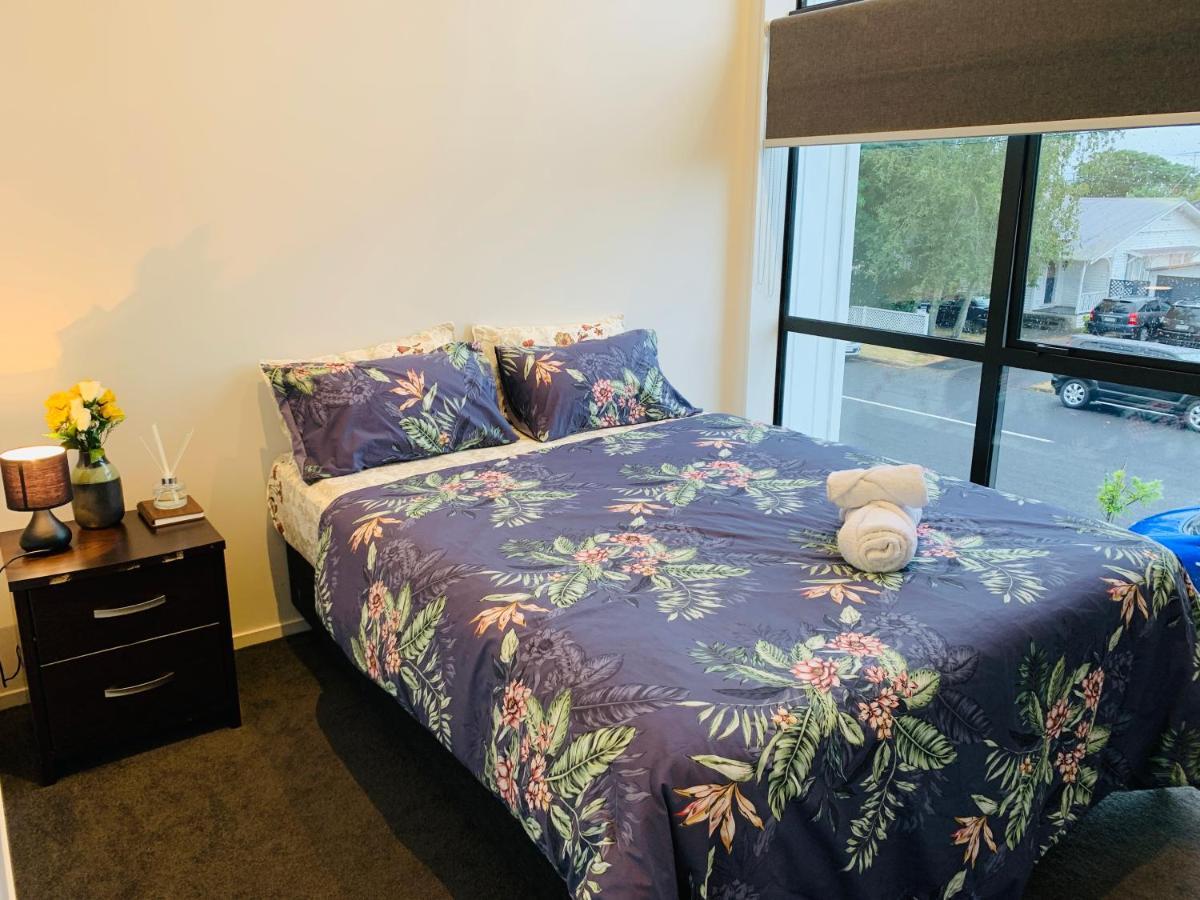 Hospedagem domiciliar Homestay-ensuite Room, Near Airport,free Parking Auckland