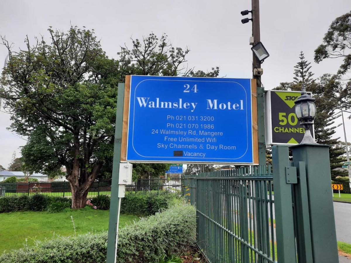Walmsley Mangere