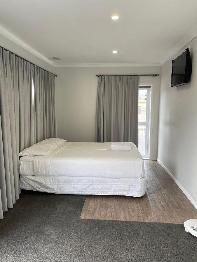 Dash Motel, Papakura Motel *