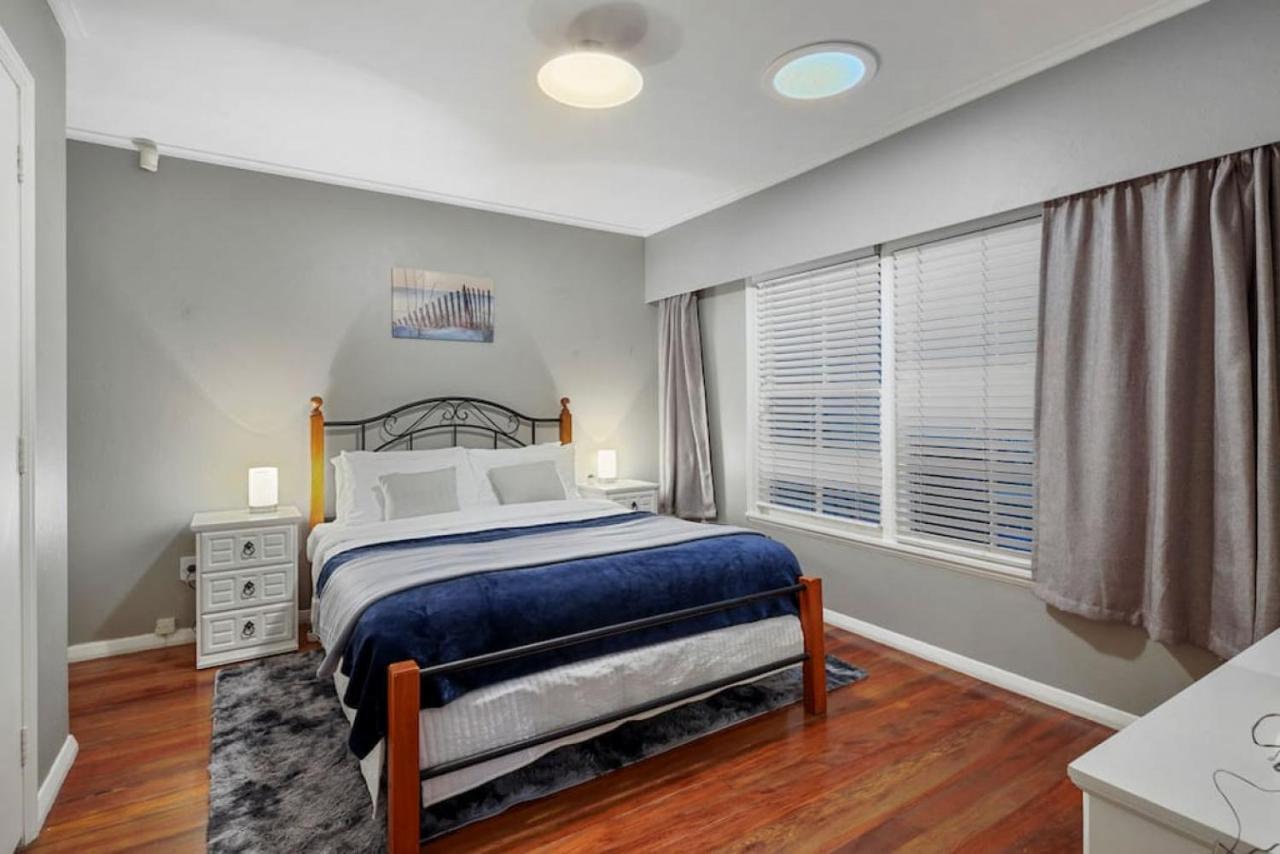 Holiday home Kohi Family With Netflix L Gardens View *